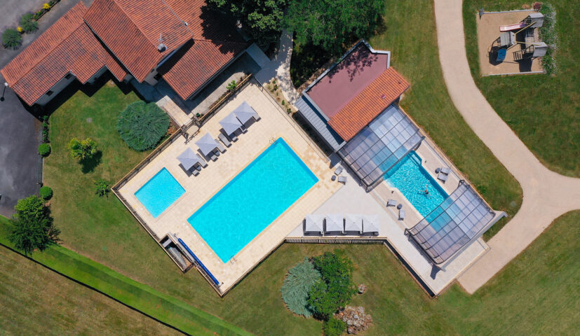 Camping-avec-piscine-intérieure-Dordogne